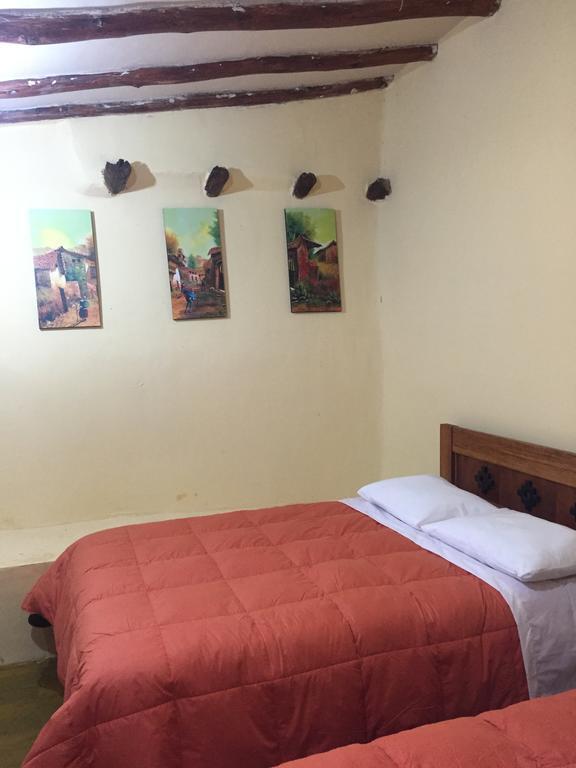 Rumi Sonqo Hostel أويانتيتامْبو المظهر الخارجي الصورة