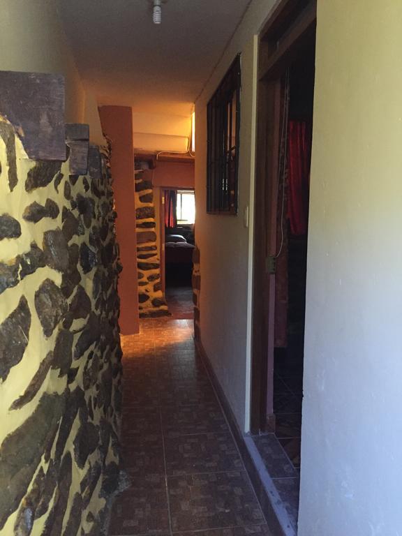 Rumi Sonqo Hostel أويانتيتامْبو المظهر الخارجي الصورة